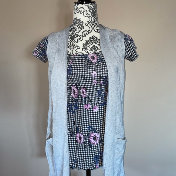 Light grey knitted vest - Picture 3 of 5